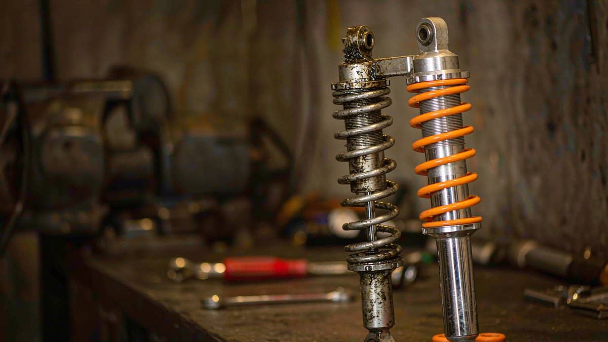 7 Symptoms of Worn Motorcycle Shock Absorbers (and When to Replace Them) - Motorcycle Parts Manufacturer MOTOKS Blog
