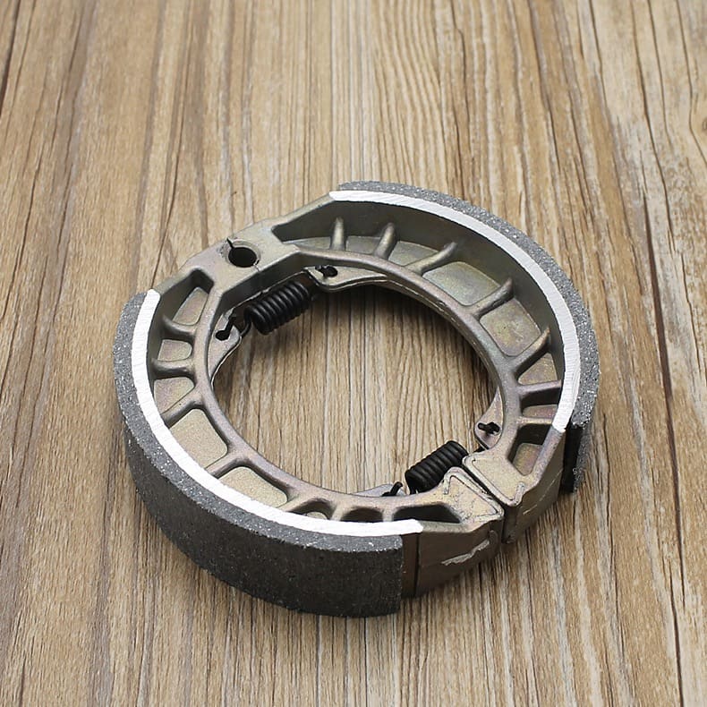 أحذية فرامل طبلية لـ Pulsar 135 / GN125، مقاومة للتآكل – PULSAR135-B - detail photo 3